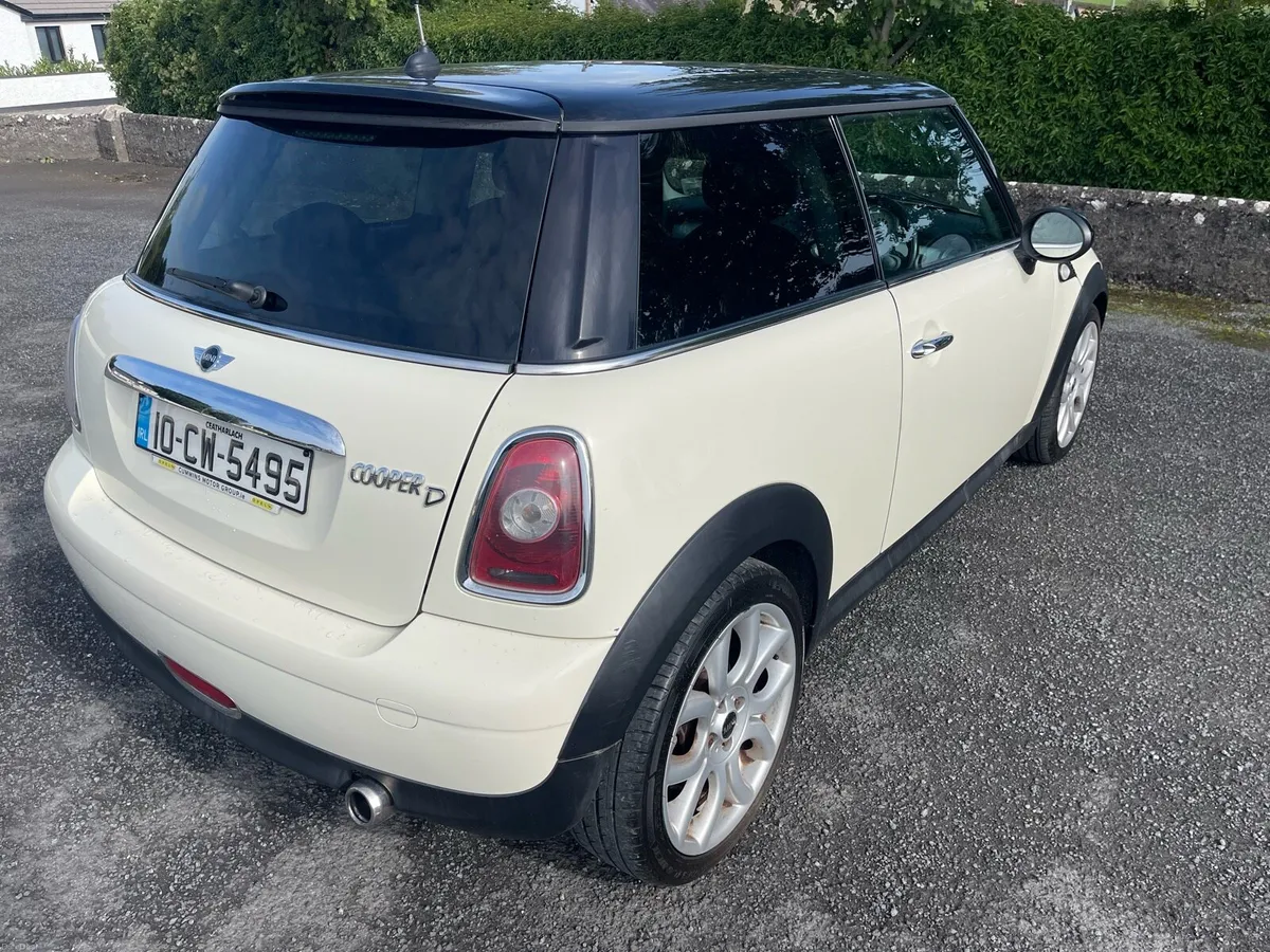 Mini Cooper - Image 5