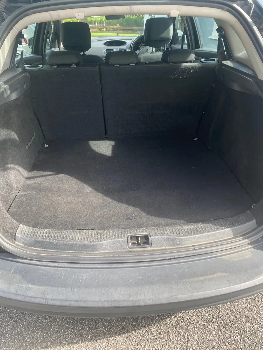 Renault Megane 2014 - Image 5