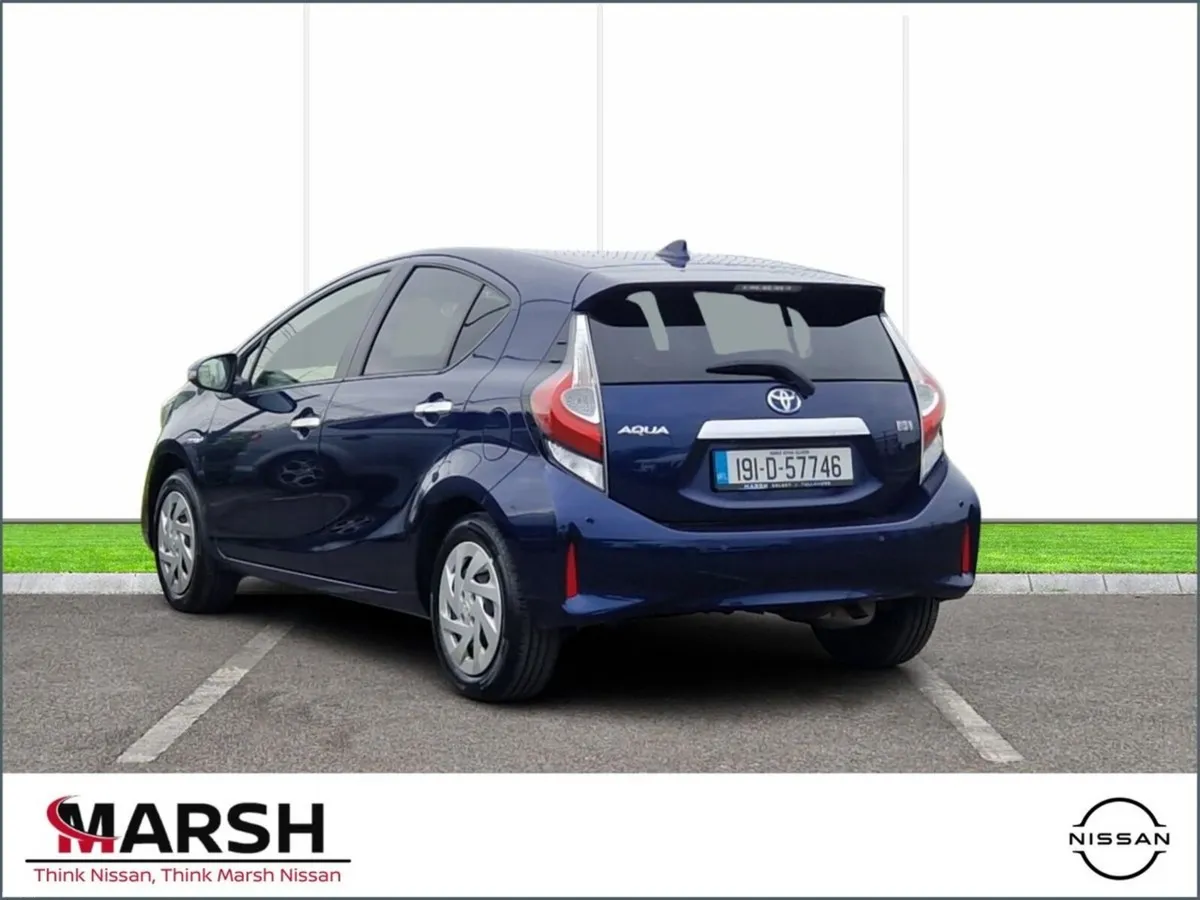 Toyota Aqua 1.5 HYBRID - Image 2