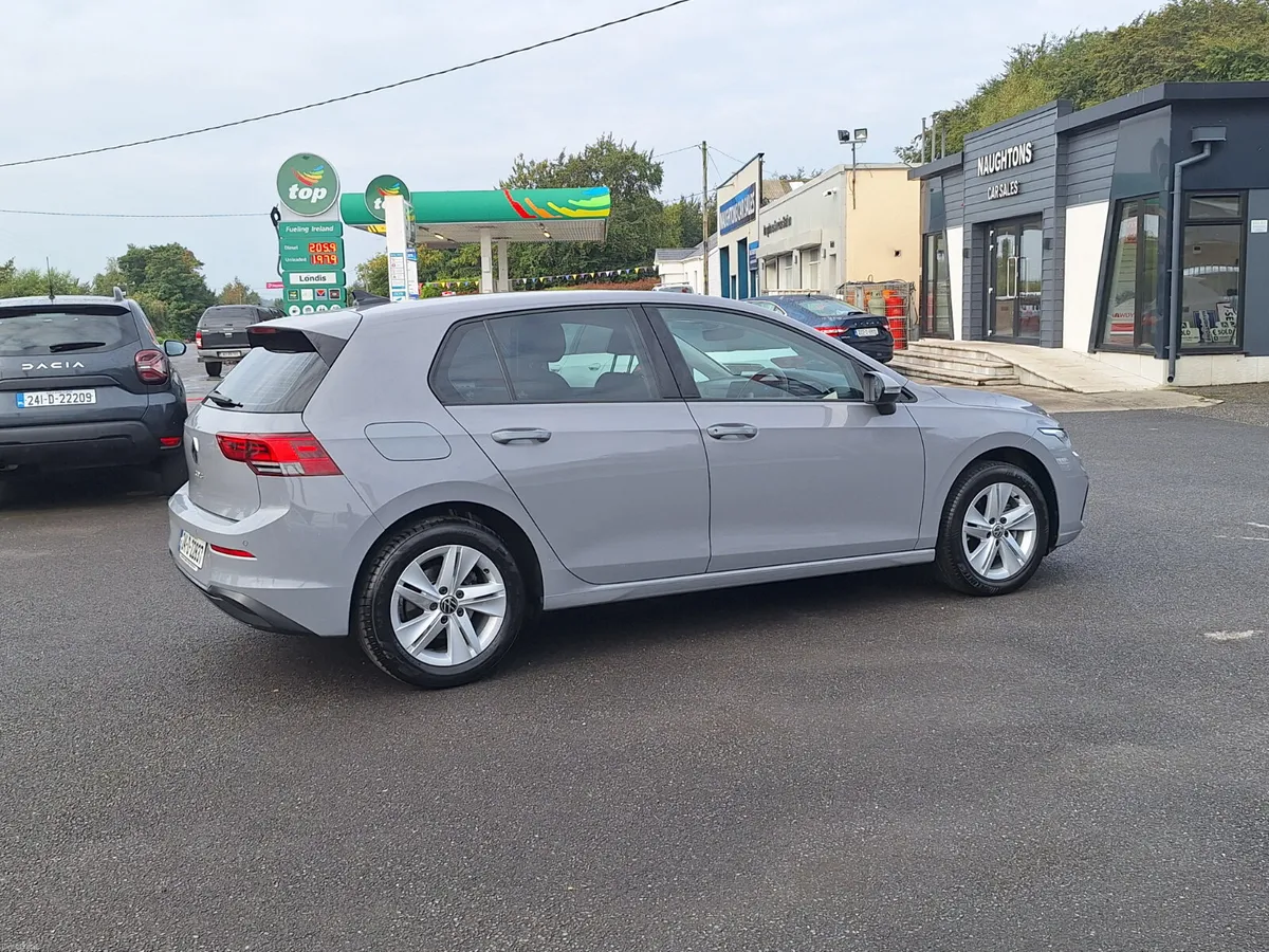 Volkswagen Golf 1.0 Petrol *High Spec/Virtual Dash - Image 3