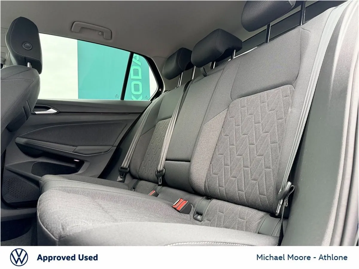 Volkswagen Golf GOLF EDITION 75 2.0 TDI 116HP - Image 5