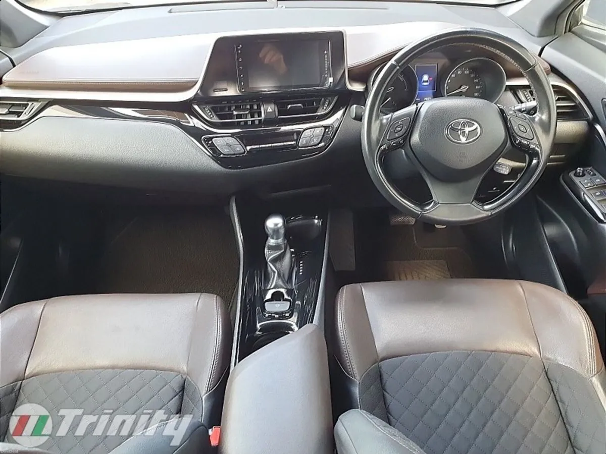 Toyota C-HR ** Z HYBRID ** HUGE SPEC ** TRINITY MO - Image 2