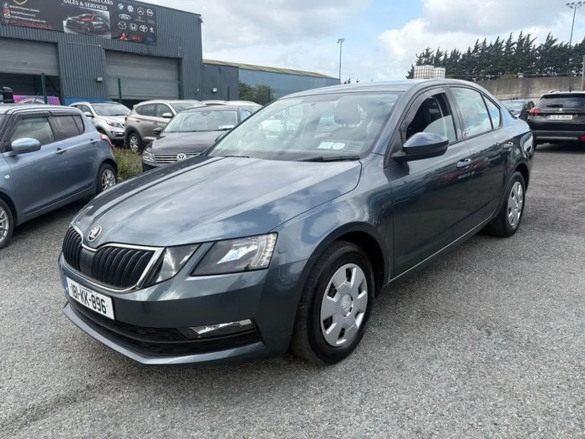 2018 Skoda Octavia 1.2L Petrol NCT 02/2028 + Taxed - Image 3