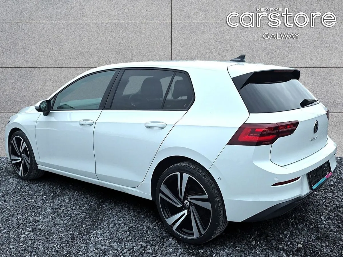 Volkswagen Golf eTSI Active - Image 5