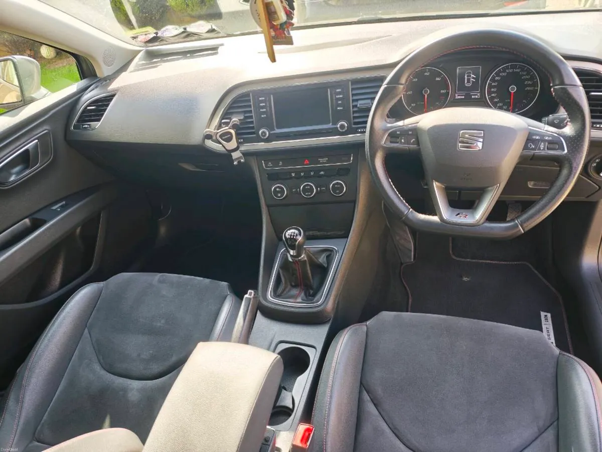 Seat Leon 2.0 TDI FR Estate 150BHP - Image 5