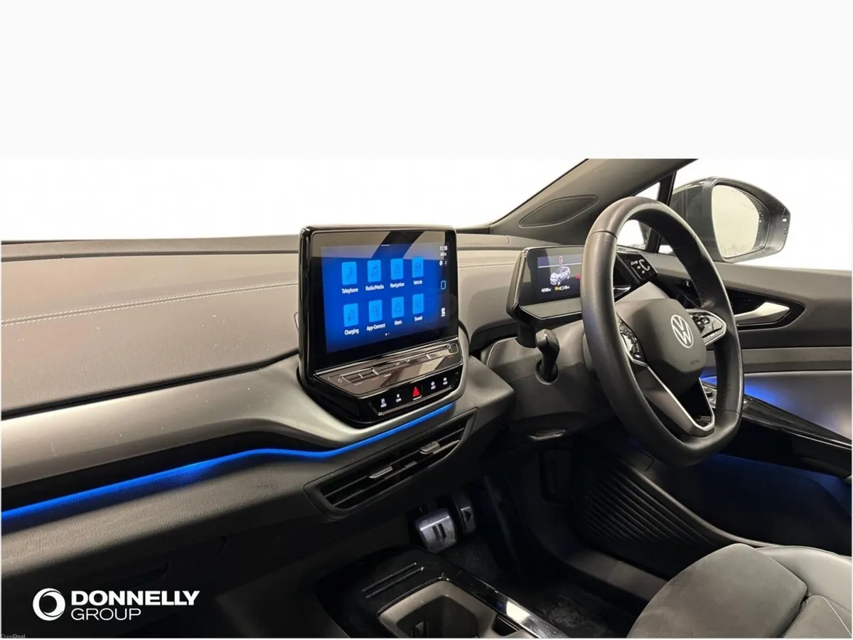 Volkswagen ID.4 150kW Life Ed Pro Perform 77kWh 5d - Image 2