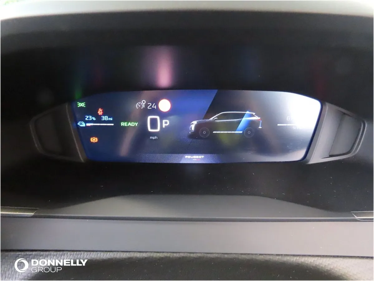 Peugeot 2008 100kW Allure 50kWh 5dr Auto - Image 4
