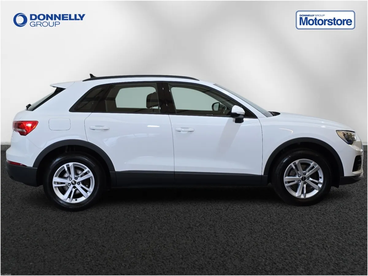 Audi Q3 Estate Technik - Image 3