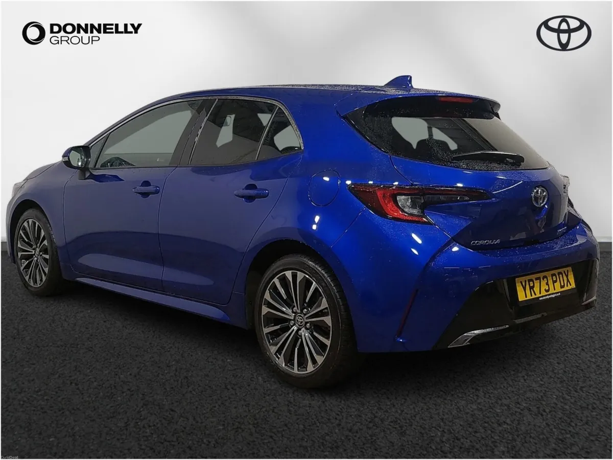 Toyota Corolla 1.8 Hybrid Design 5dr CVT - Image 2