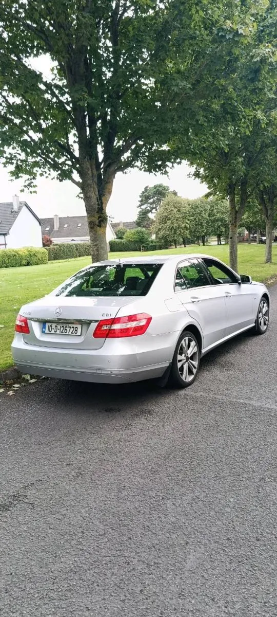 Mercedes e class - Image 6