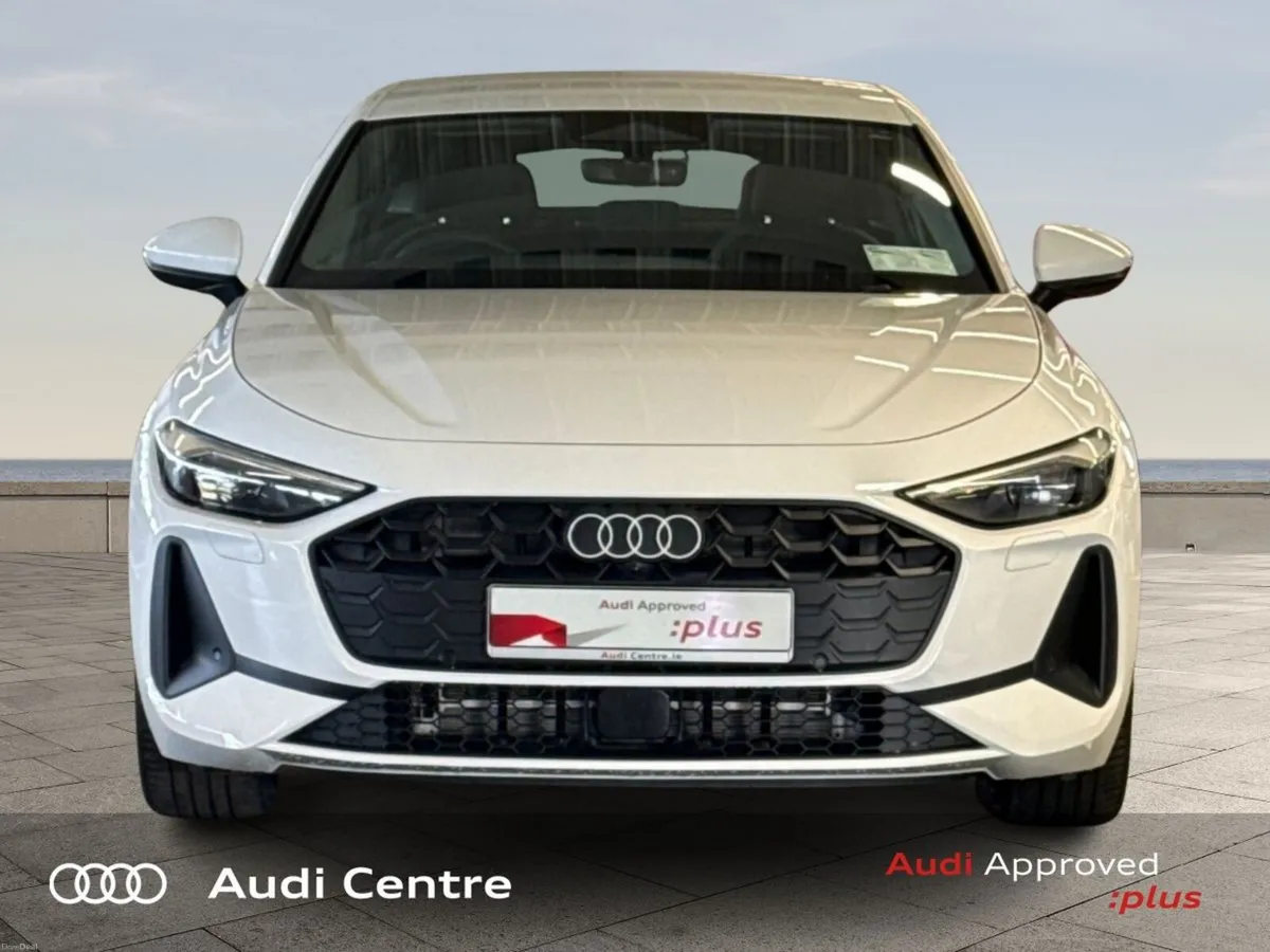 Audi A5 E-HYBRID Q 220KW SE was €61150 - Image 2