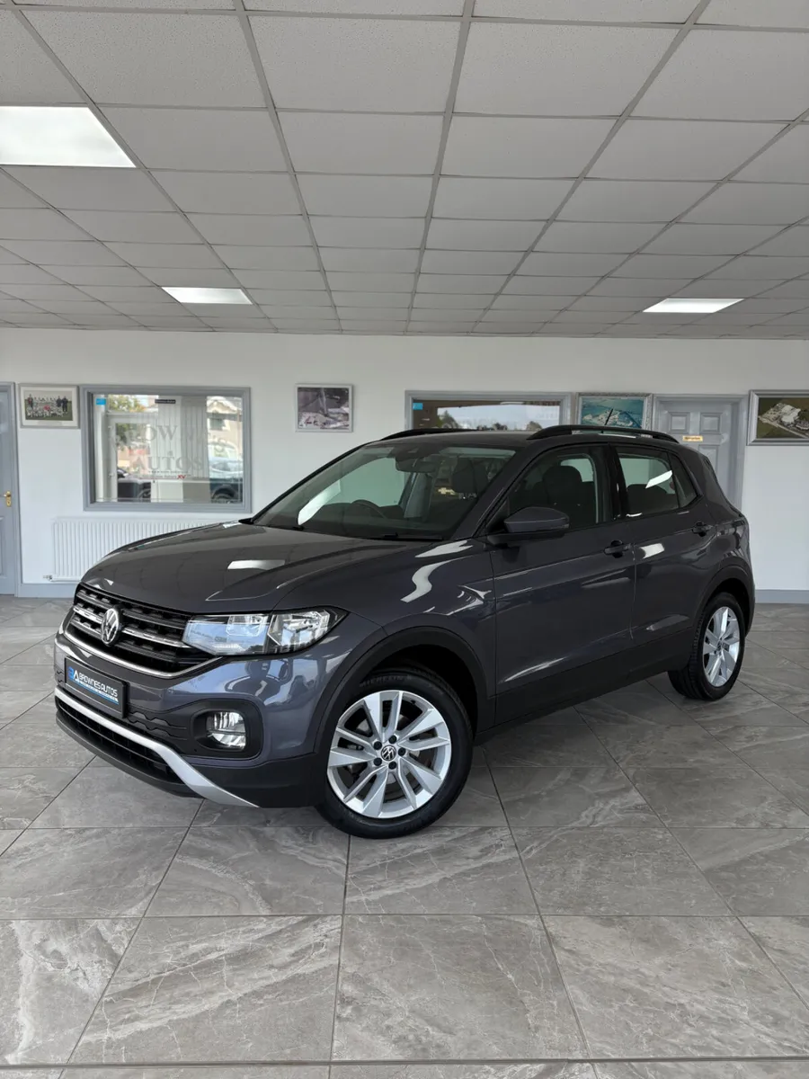 2023 (232) Volkswagen T-Cross SE 1.0L TSI - Image 3