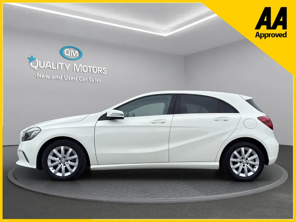 2017 MERCEDES A180 1.6 PETROL (S79) - Image 4