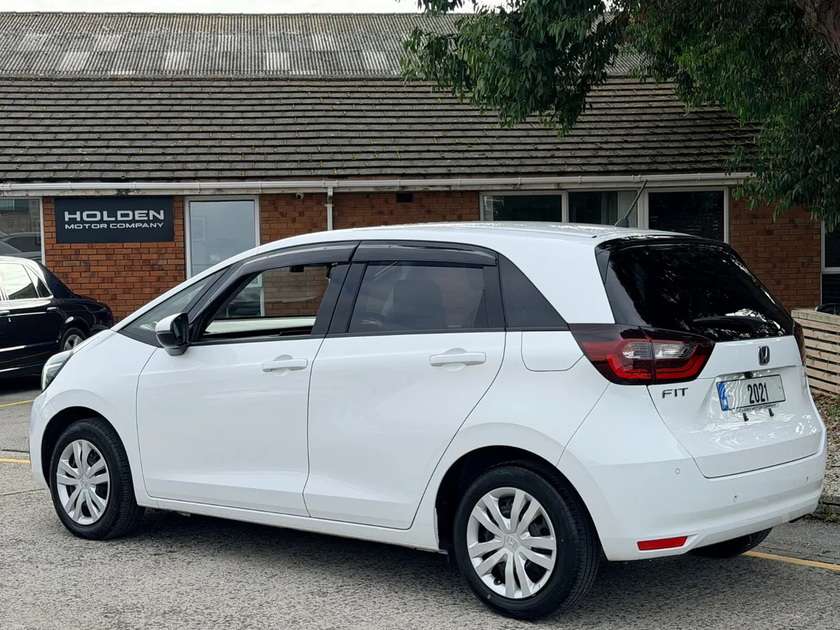 2021 HONDA FIT..2 KEYS.. - Image 4