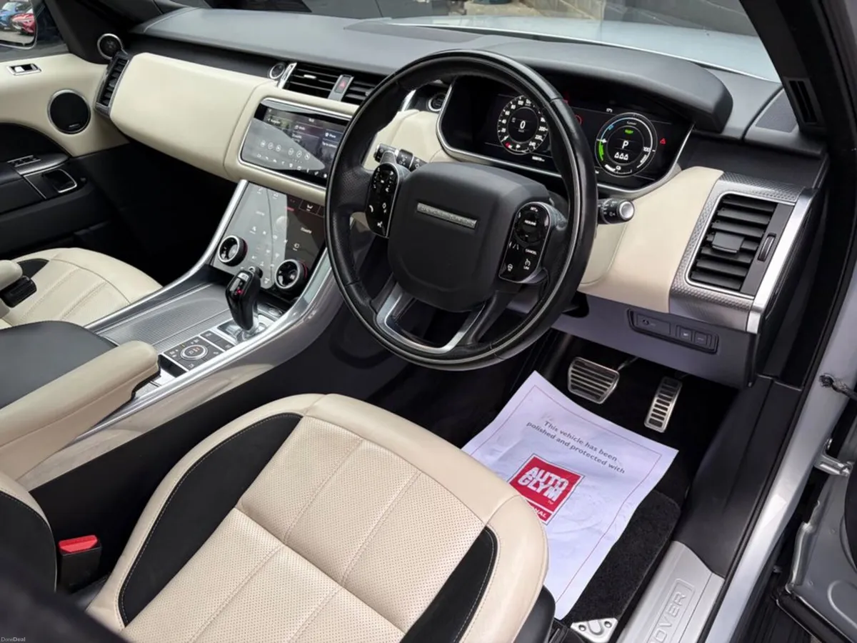 Land Rover Range Rover Sport P400E HSE MY 21.5 2.0 - Image 2