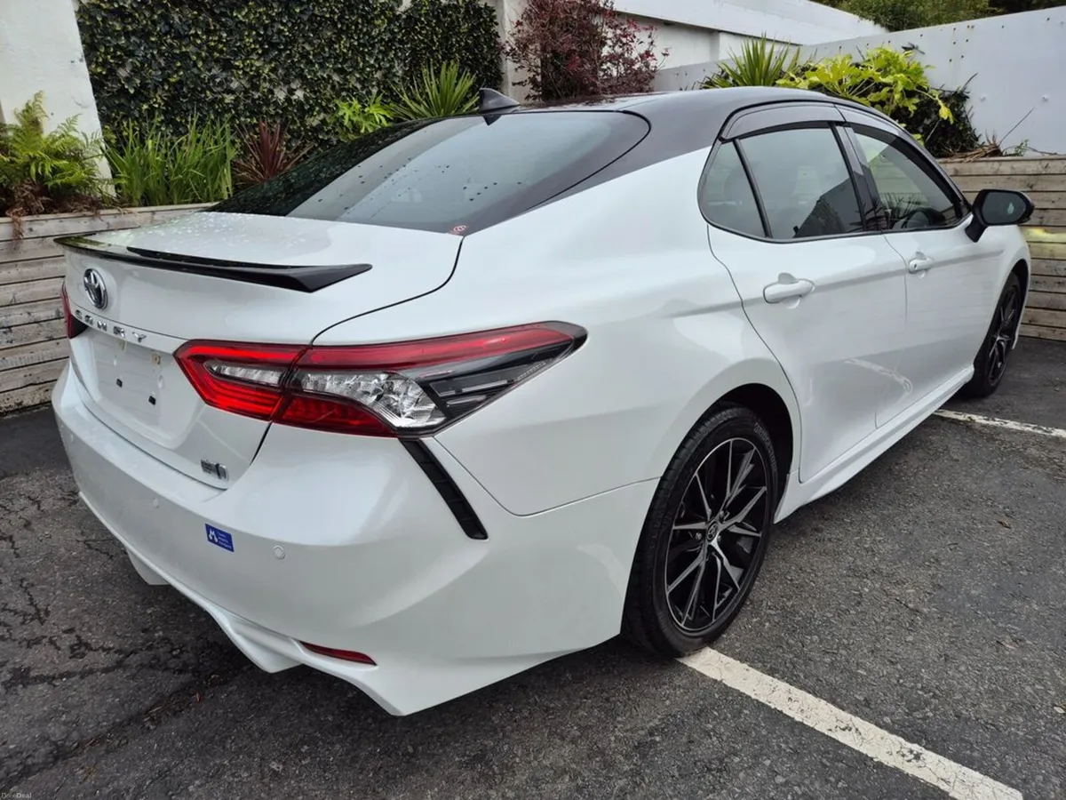 Toyota Camry 2.5 HYBRID / WORLD SPORT SOL / TOP SP - Image 6