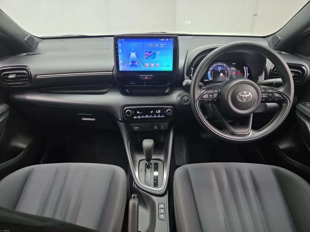 Toyota Yaris 1.5 G Model Hybrid - Image 3