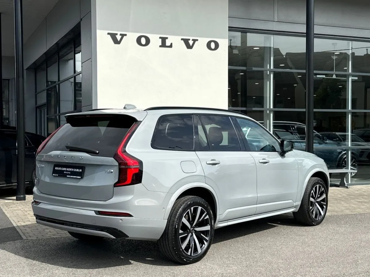 Volvo XC90 XC90 T8 Plus Dark AWD PHEV - Image 6