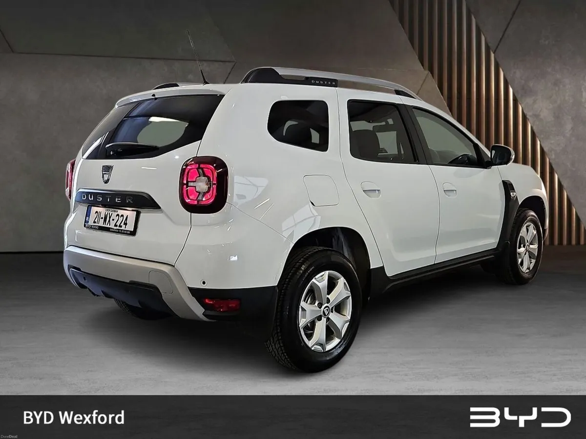 Dacia Duster (DEPOSIT TAKEN) 1.0 TCe 100 BiFuel Df - Image 3