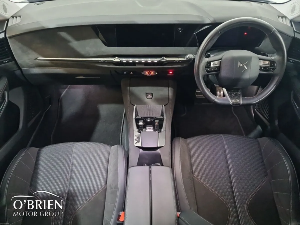 DS Automobiles DS 4 1.2 PureTech 130 Auto Performa - Image 2
