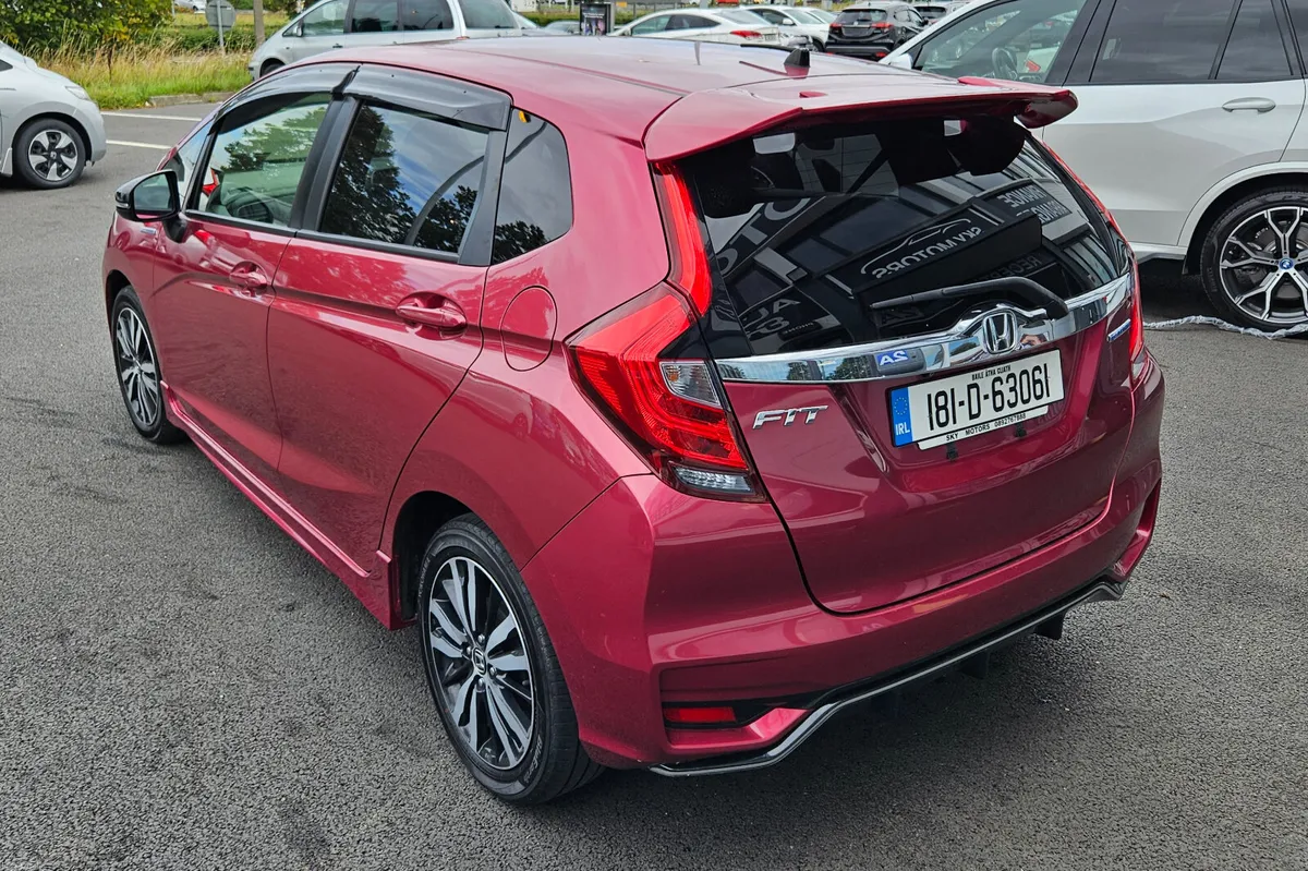 Honda Fit 2018 Petrol Hybrid Automatic - Image 4