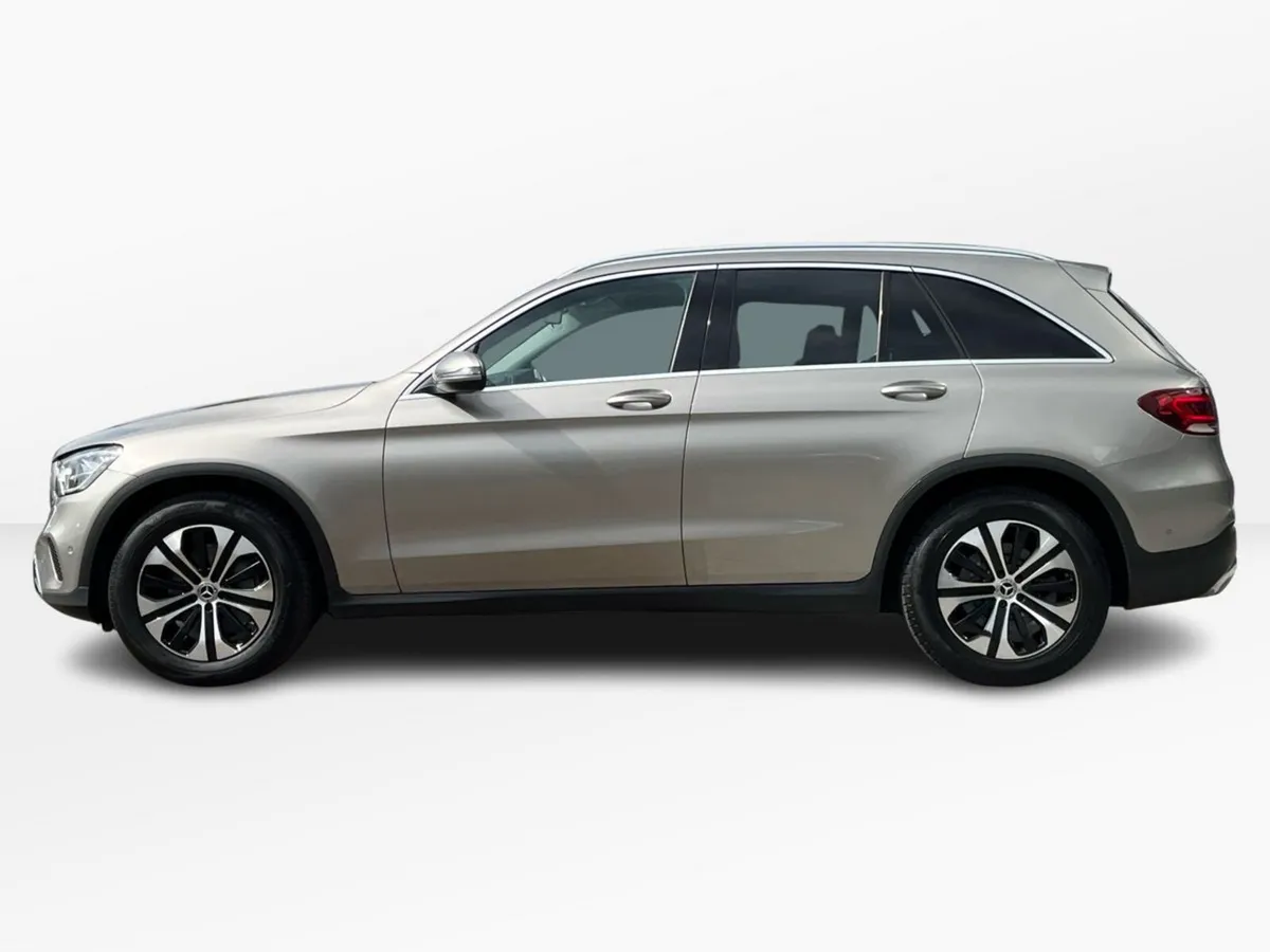Mercedes-Benz GLC 200D SUV - Image 5