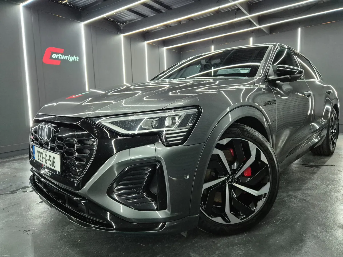 Audi Q8 SLINE 2023 SPORTBACK - Image 1