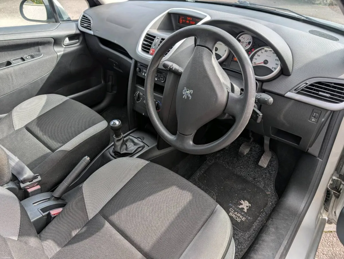 Peugeot 1.4 Petrol low mileage - Image 6