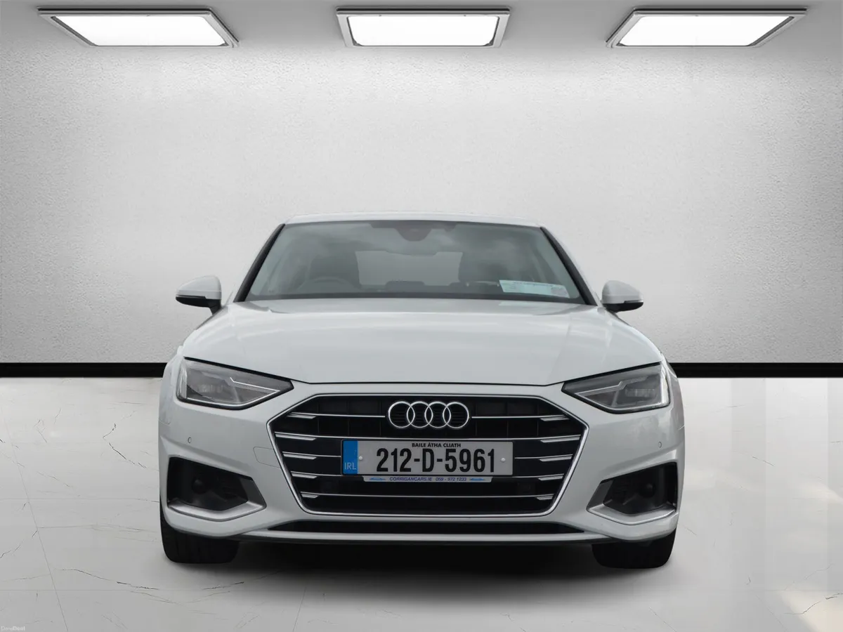 Audi A4 auto white low kms - Image 2