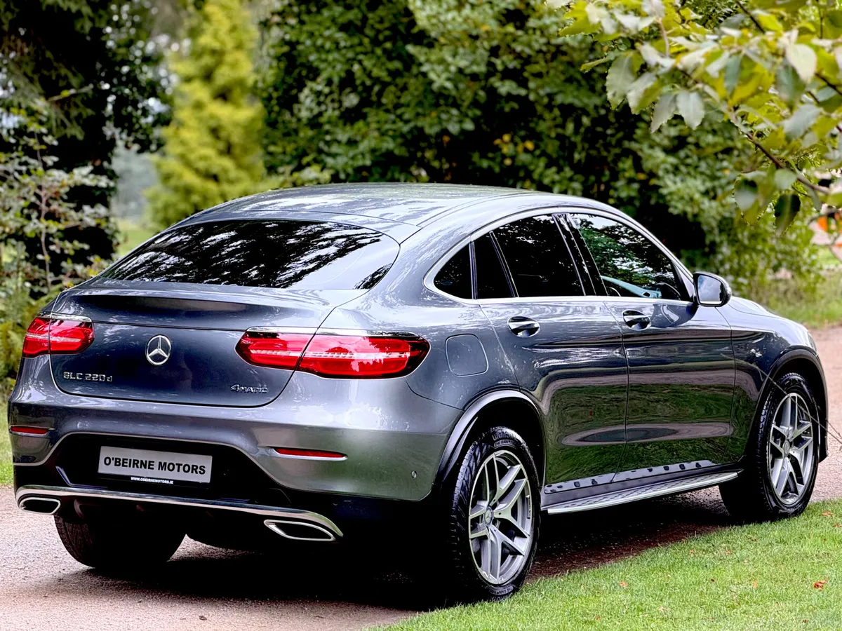 GLC 220D 4-MATIC AMG COUPE * ONLY 93K KMS * - Image 5