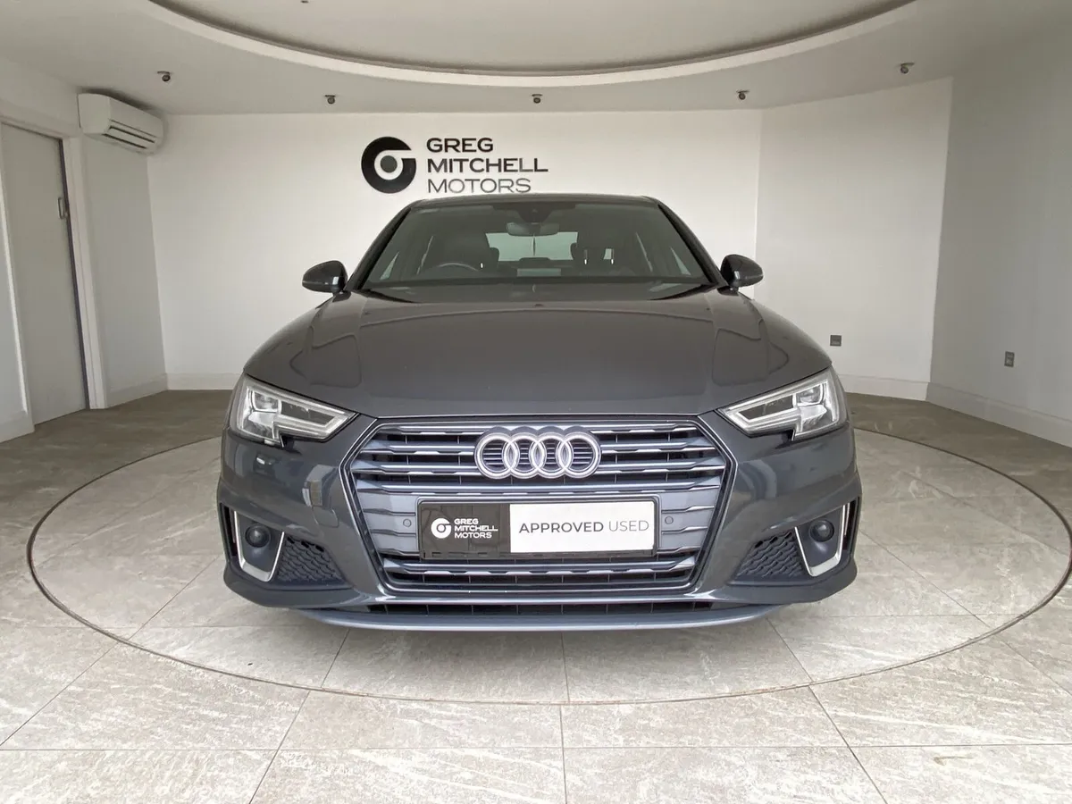 Audi A4 2019 - Image 2