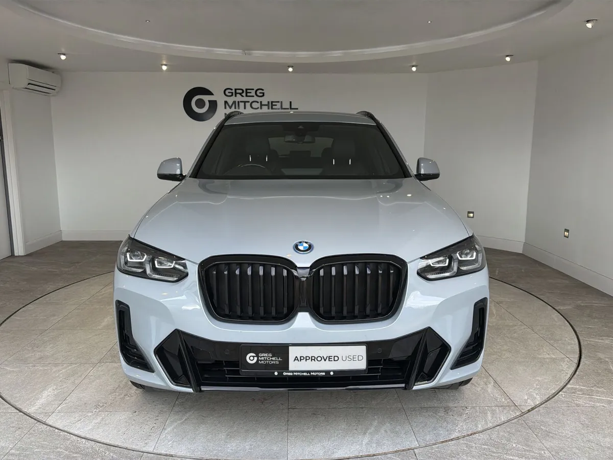 BMW X3 2022 - Image 2