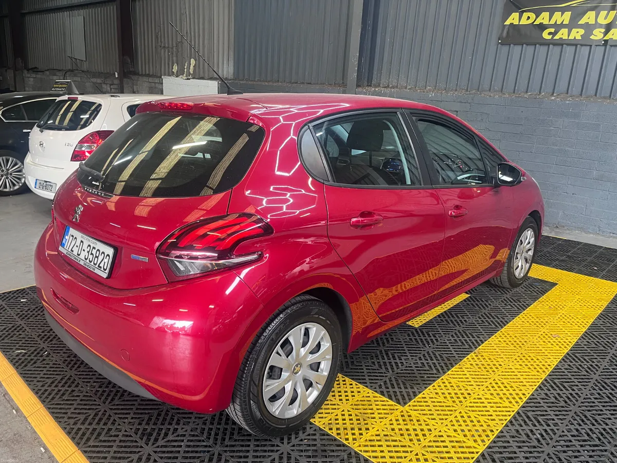 Peugeot 208 2017 - Image 4