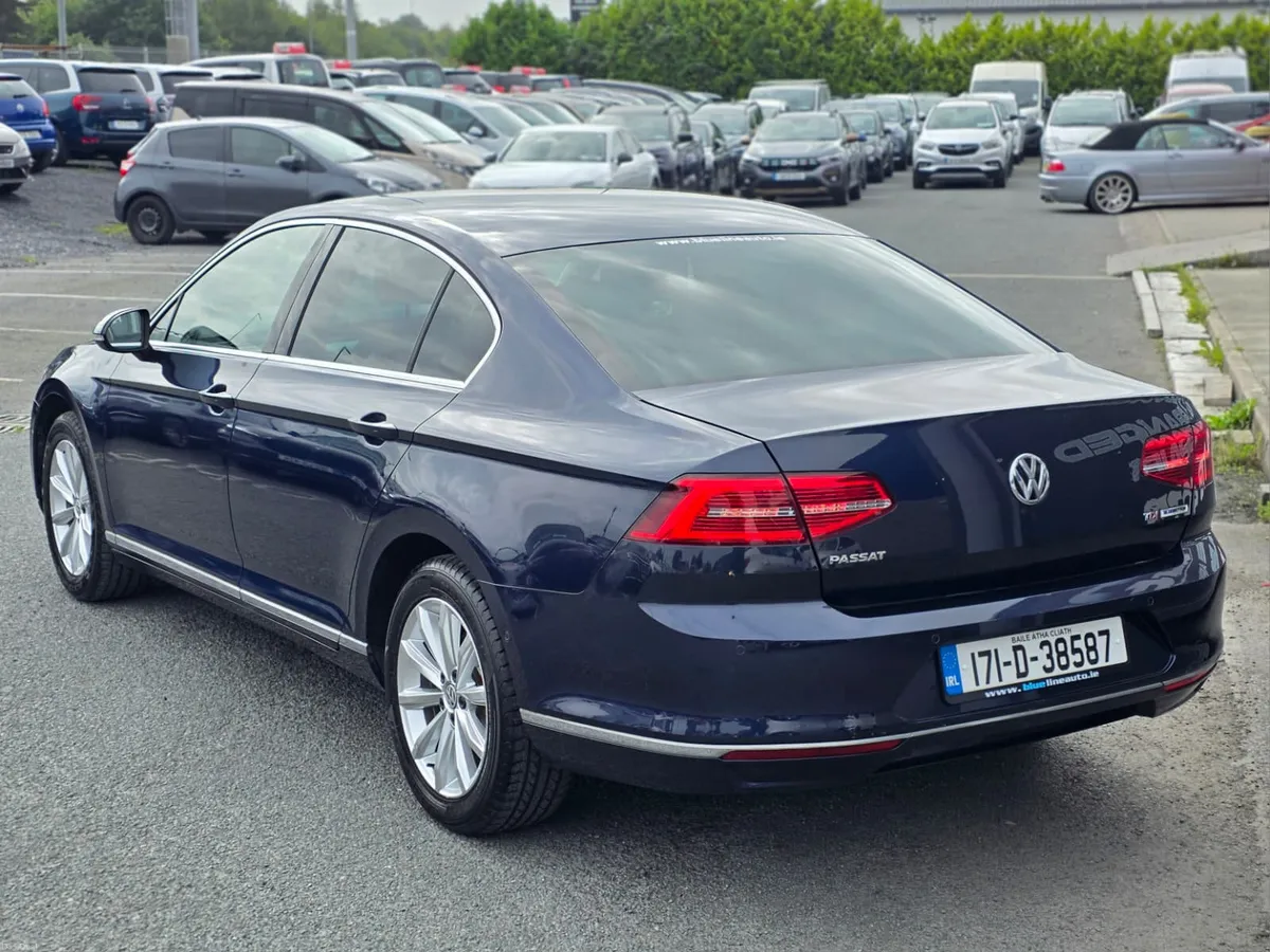 Volkswagen Passat HighLine 1.6 Diesel Manual (171) - Image 3