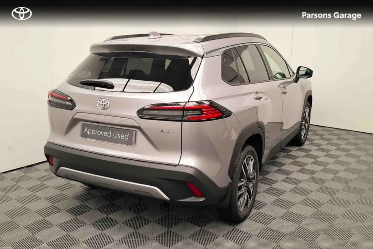 Toyota Corolla Cross COROLLA CROSS SPORT - Image 2