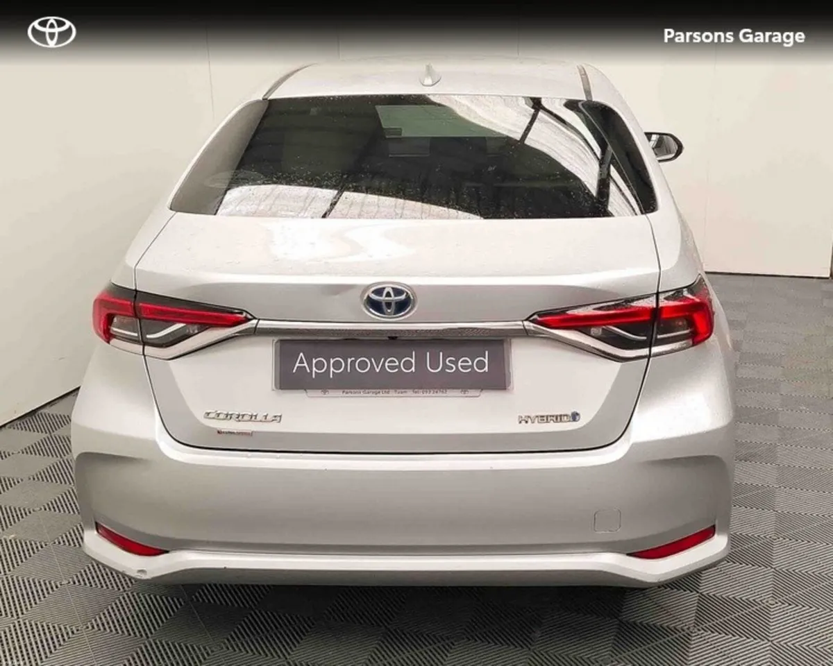 Toyota Corolla COROLLA HYBRID LUNA SPORT - Image 4