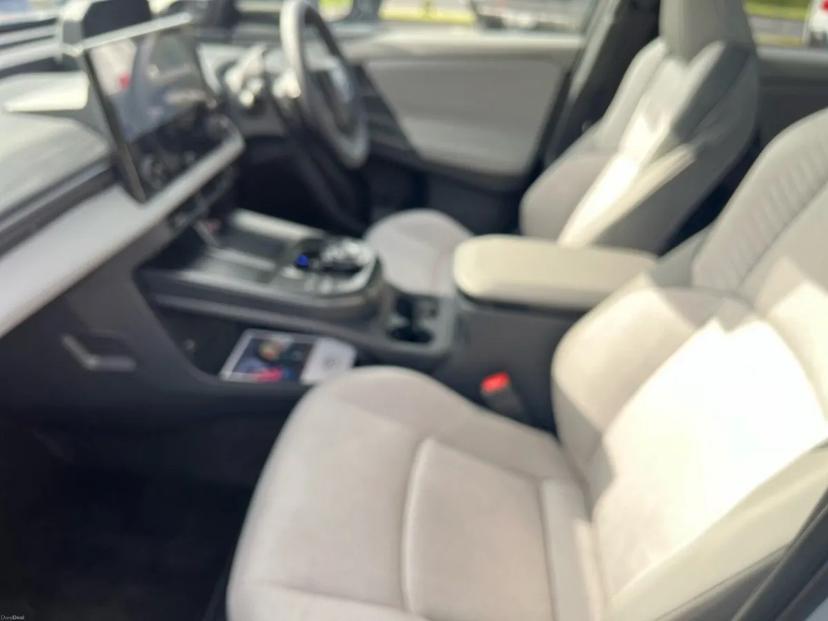 Toyota C-HR C-HR+ Premier Electric - Image 6