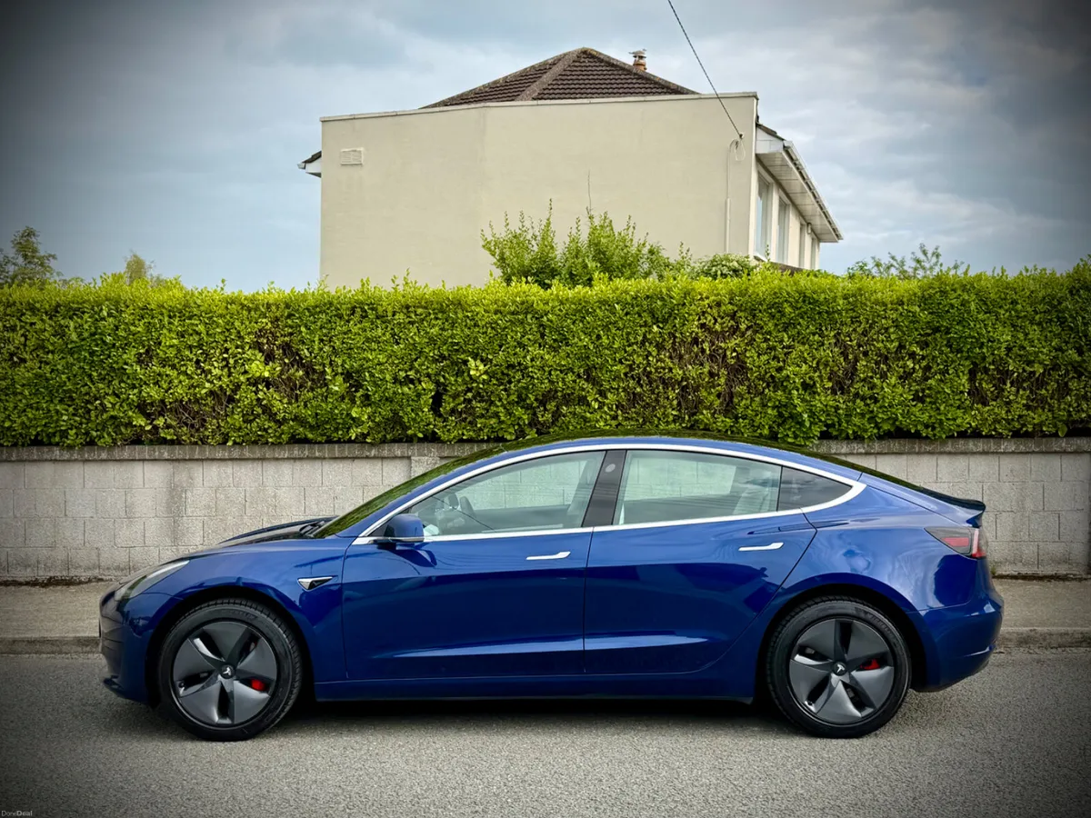 Tesla Model 3 Standard Range Plus | 54 kWh. - Image 3