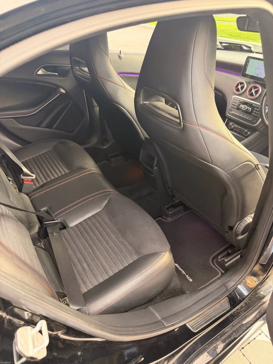 MERCEDES A180 AUTOMATIC ADDED STAR LIGHTS, AMBIENT - Image 5