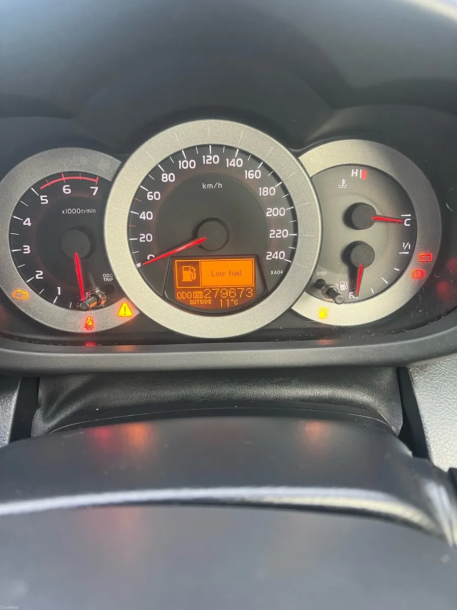 Toyota rav4 - Image 6