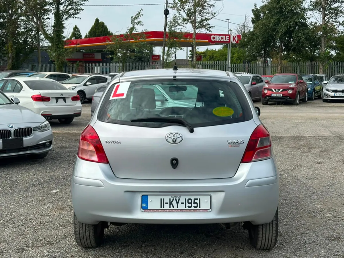 Toyota Yaris 1.0 SPORT 5DR - Image 5