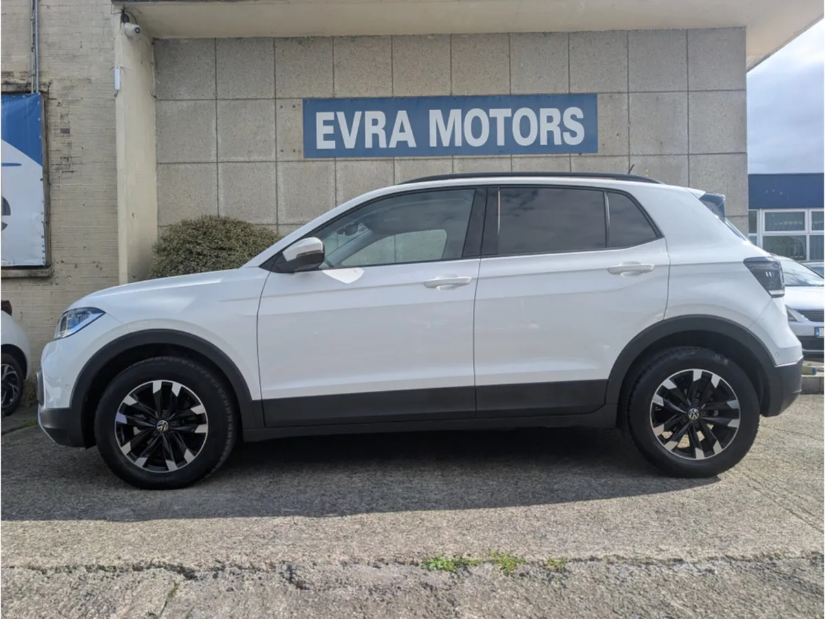 Volkswagen T-Cross AUTOMATIC 1.0 PETROL //LOW MILE - Image 5