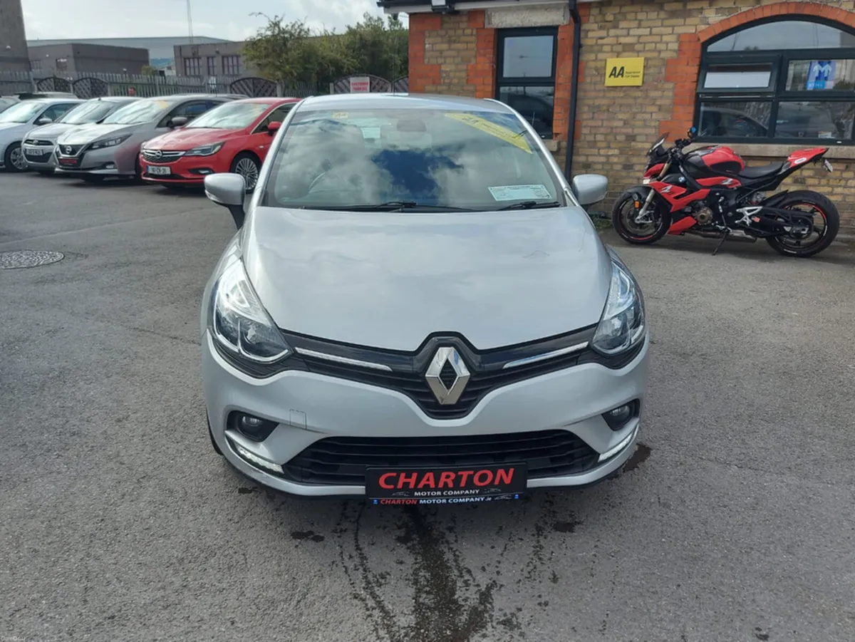 Renault Clio IV DYNAMIQUE NAV 1.2 PETR 4DR - Image 3