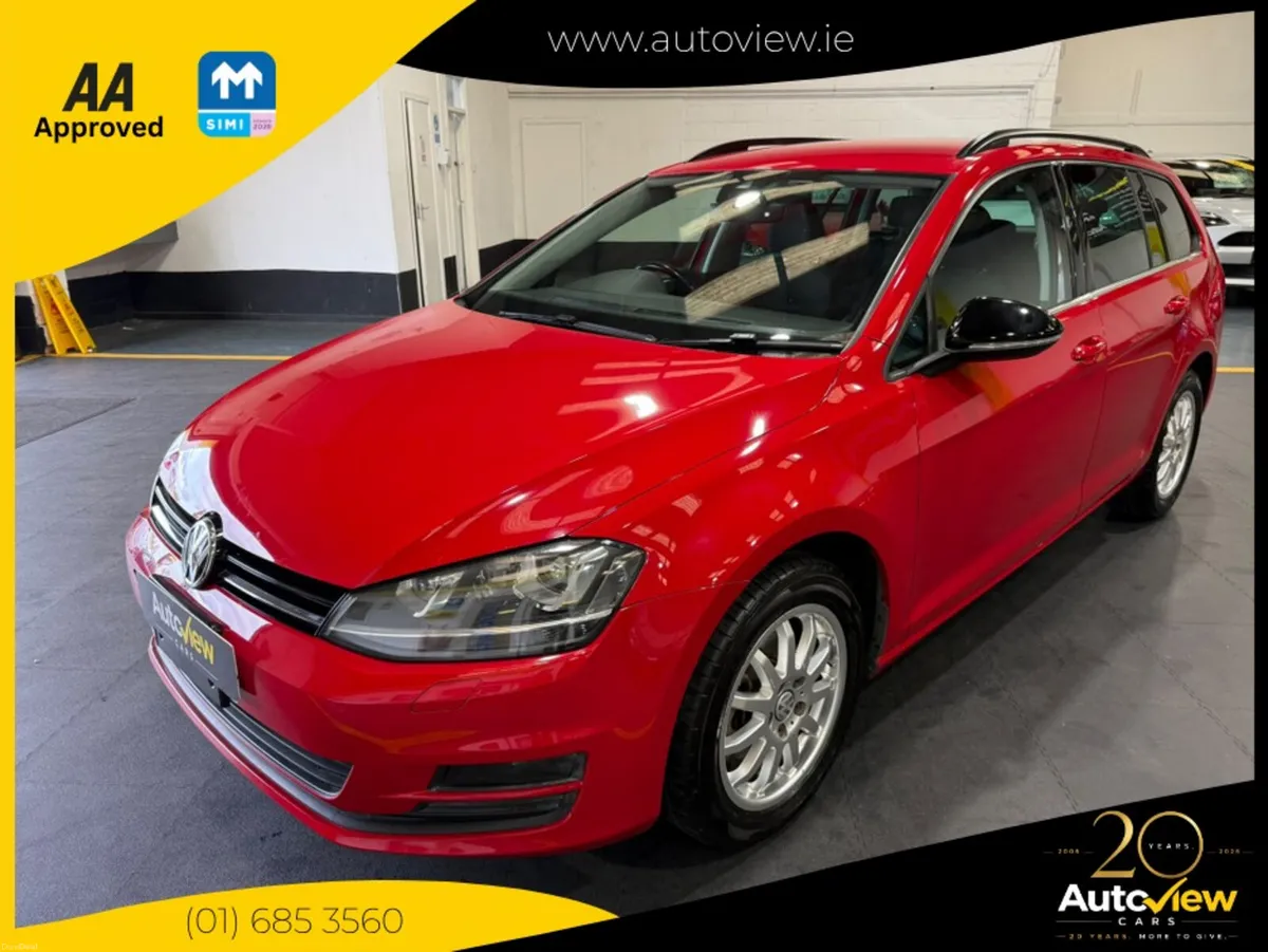 Volkswagen Golf GOLF-ESTATE. AA APPROVED // FINANC - Image 4
