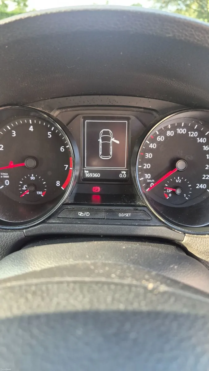 Volkswagen Polo 2015 - Image 6