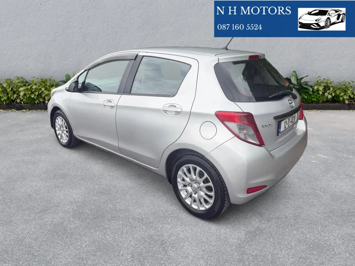 Toyota Yaris 2012 ALLOYS , ONLY 79k/MLS - Image 4