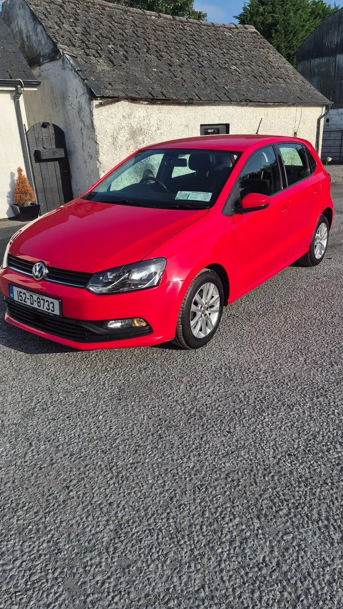Volkswagen Polo 2015 - Image 2