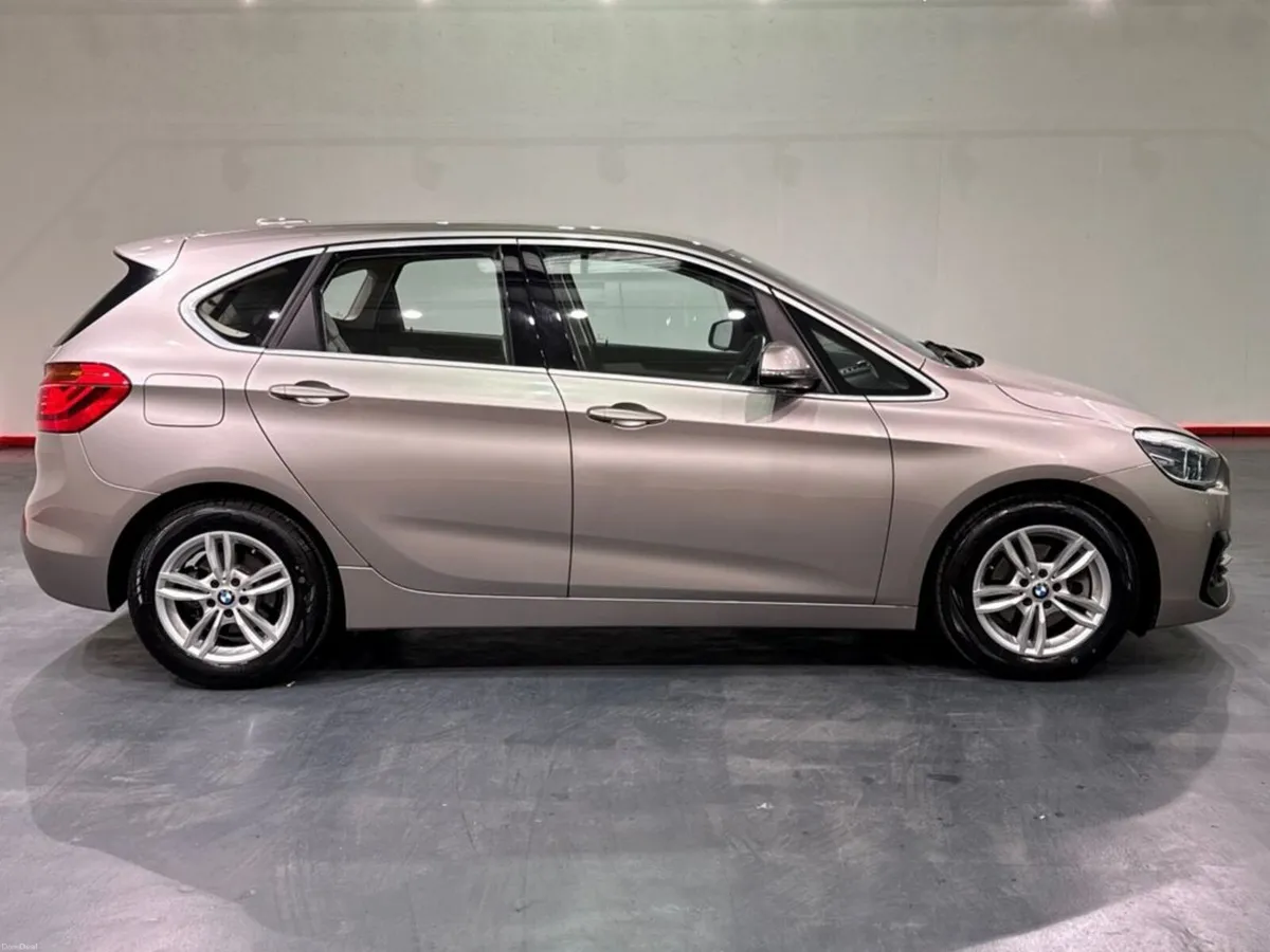 BMW 2-Series 1.5 AUTOMATIC LUXURY EDITION - FULL C - Image 2