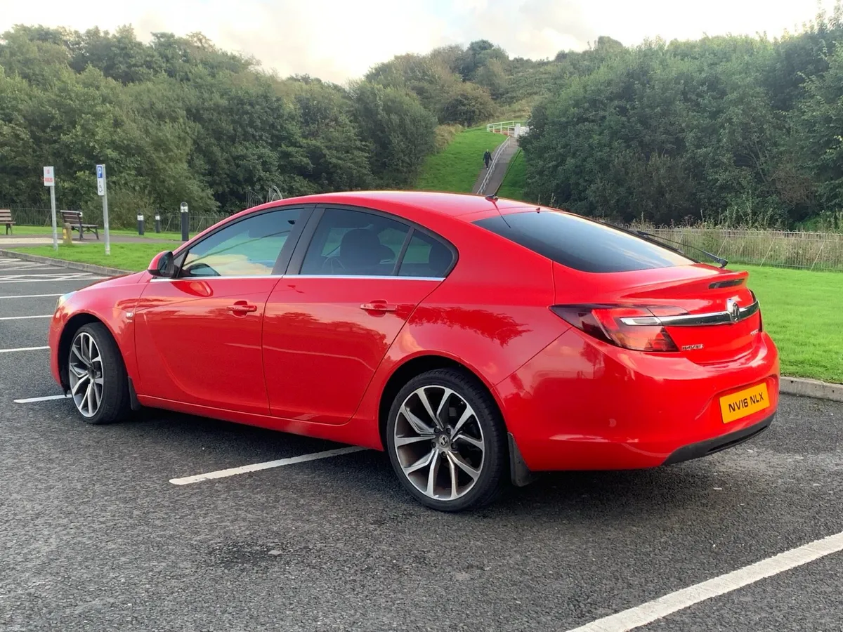 Vauxhall  insignia Sri - Image 3