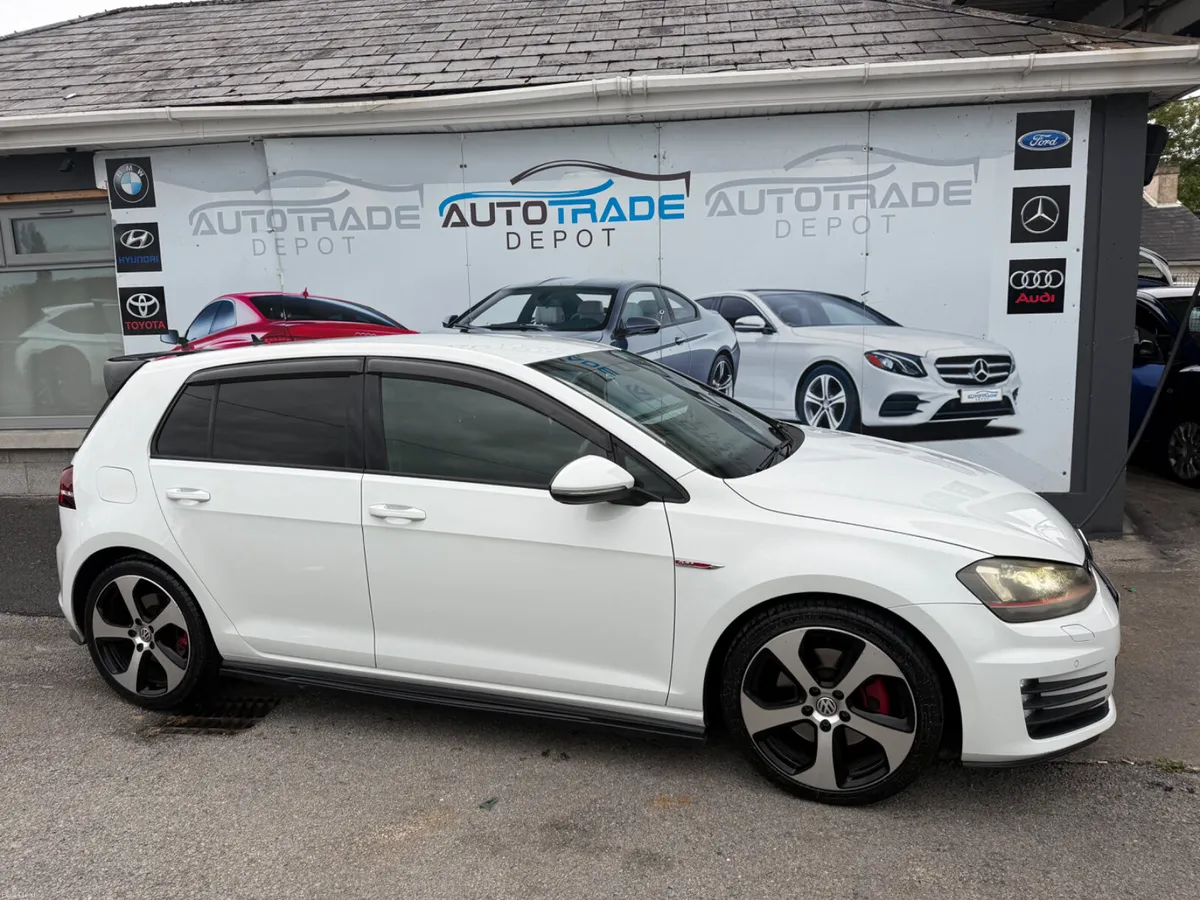 Volkswagen Golf 2014 GTI DSG 300BPH - Image 2
